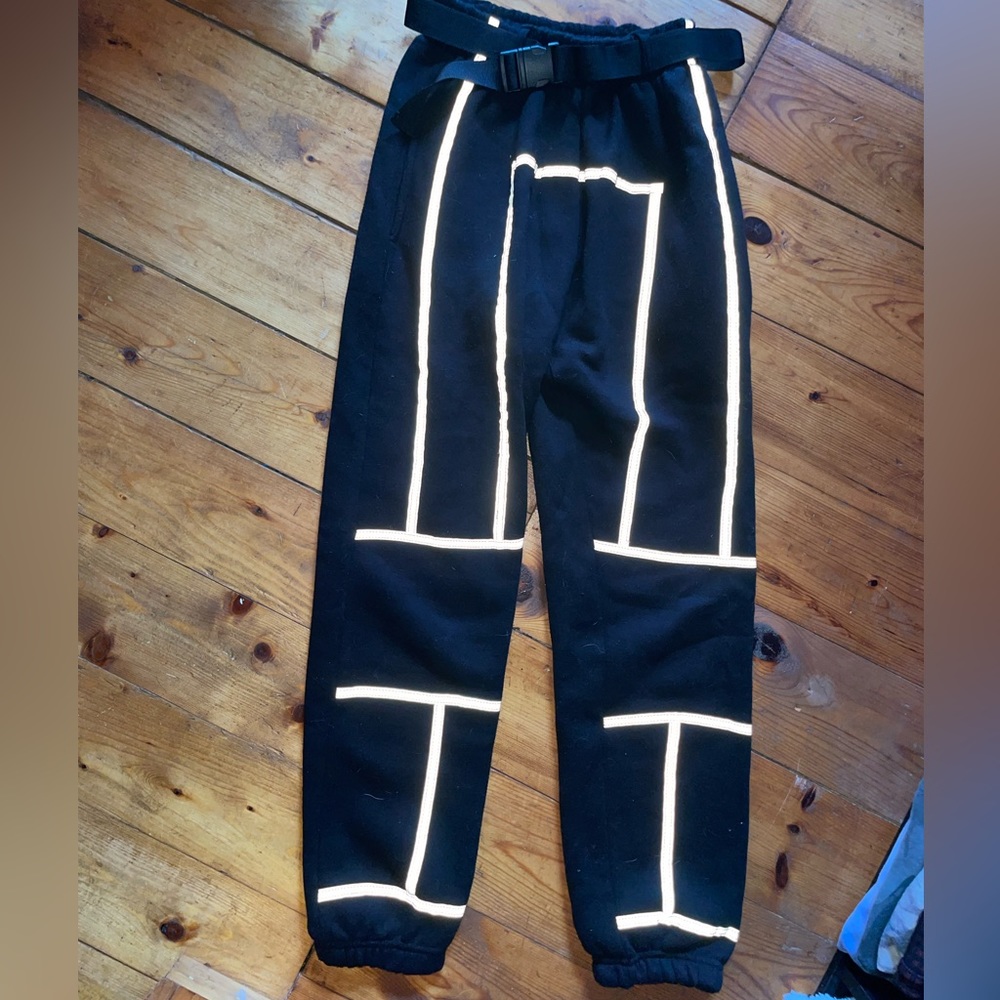Pretty little thing reflective sweat pants